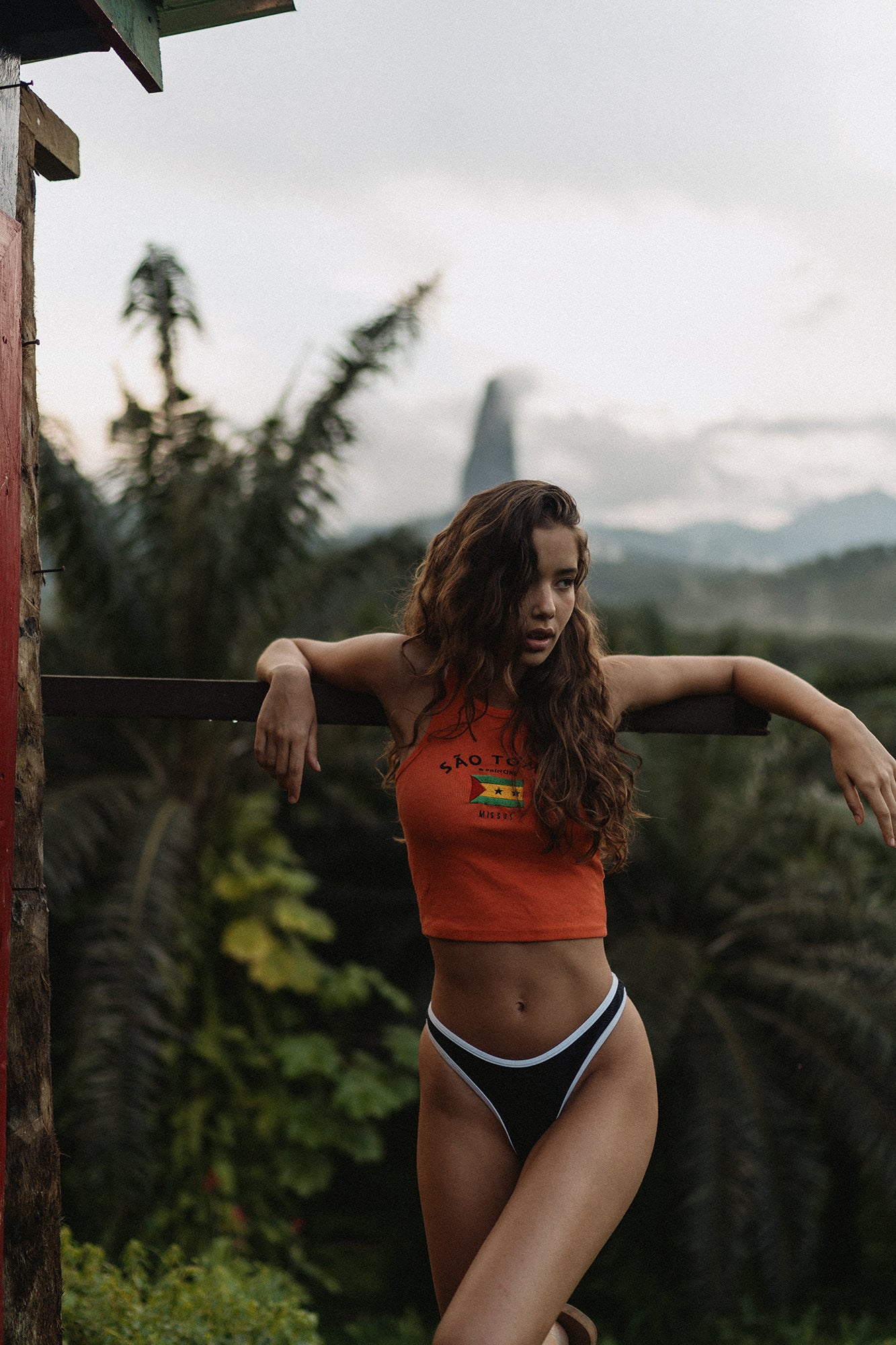 CAMISETA SIN MANGAS STP NARANJA S2