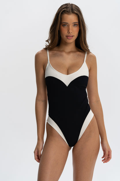 SWIMSUIT GOMBELA S1