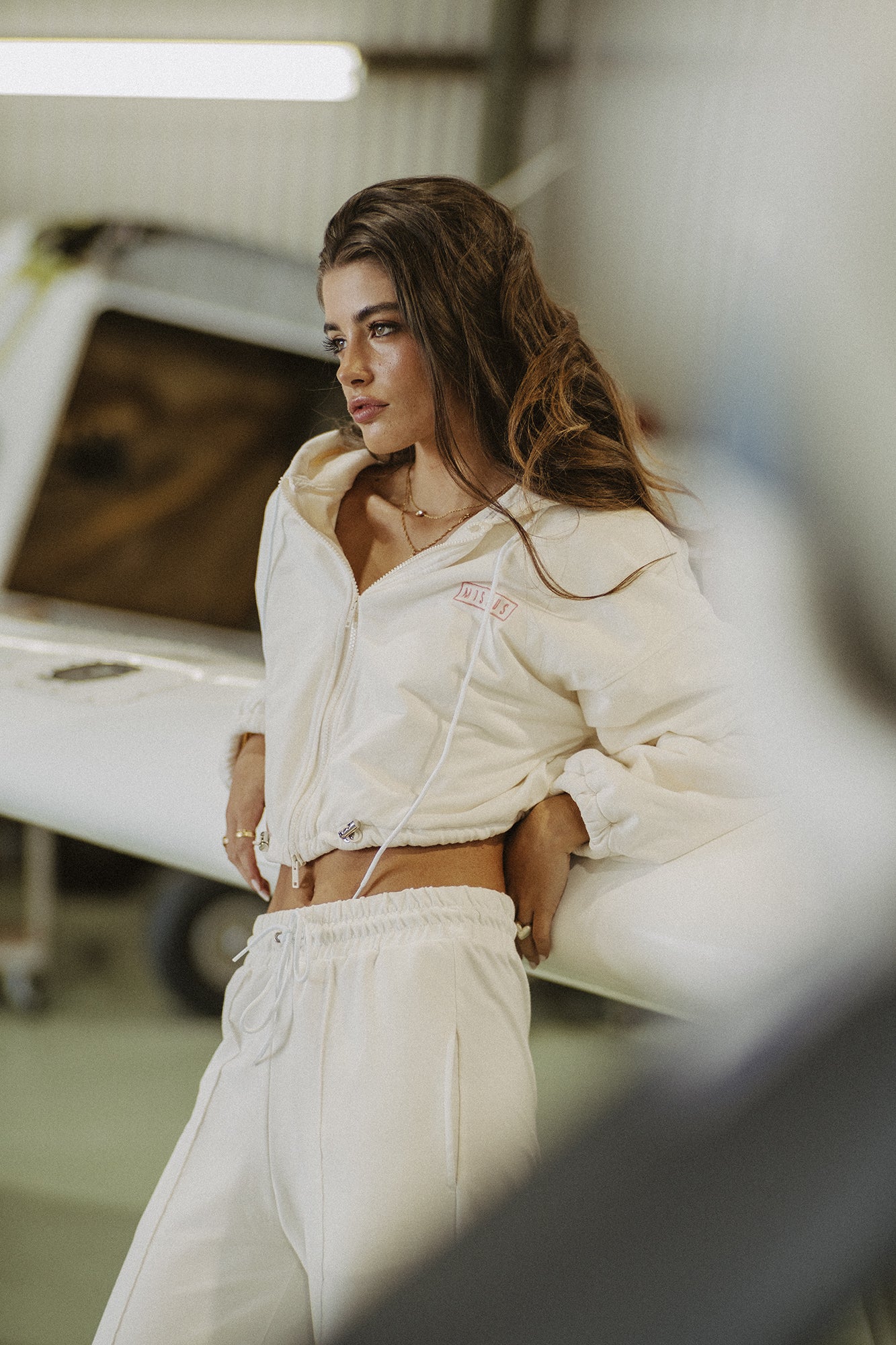 WHITE TRACKSUIT ZIP-UP HOODIE
