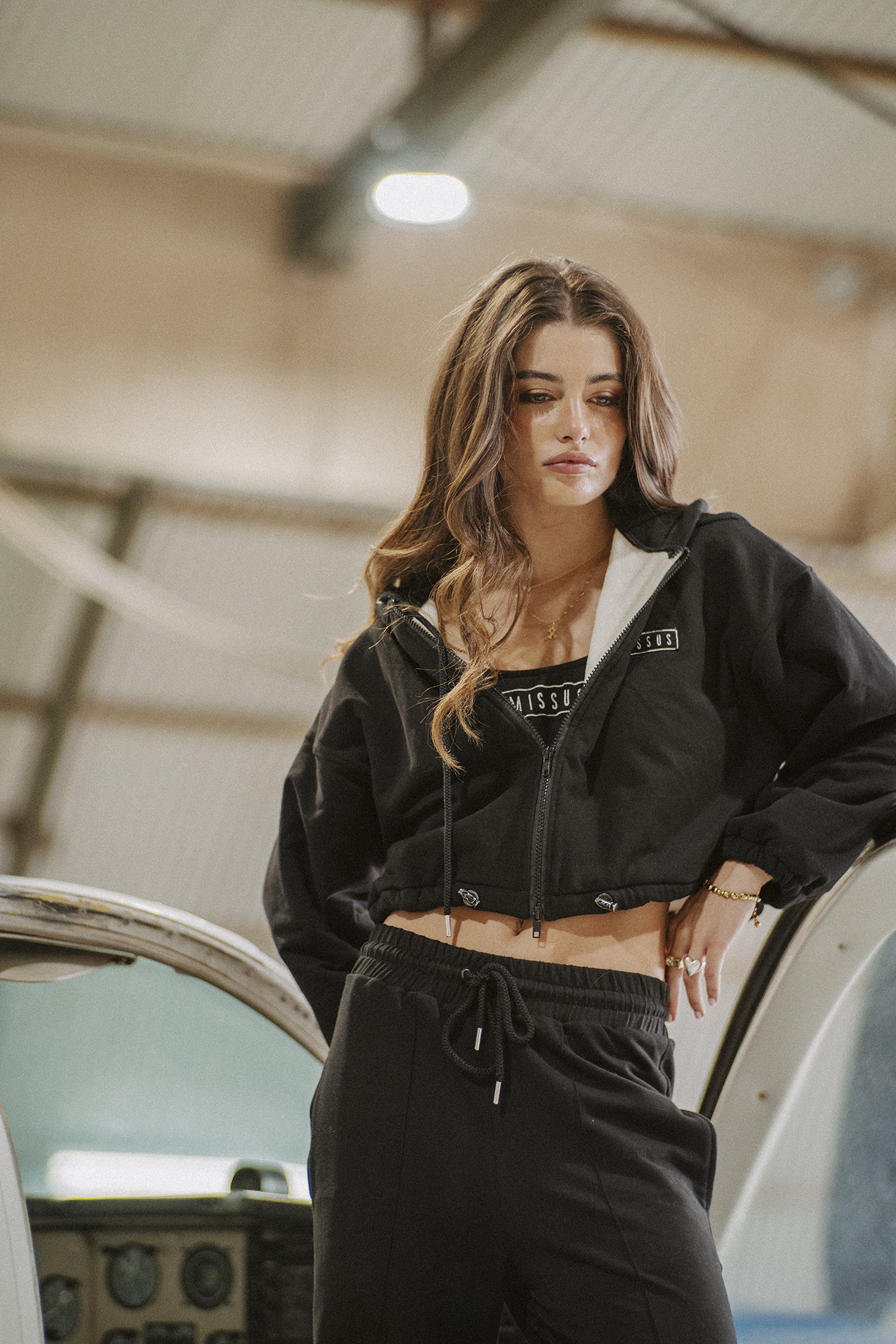 BLACK TRACKSUIT ZIP-UP HOODIE