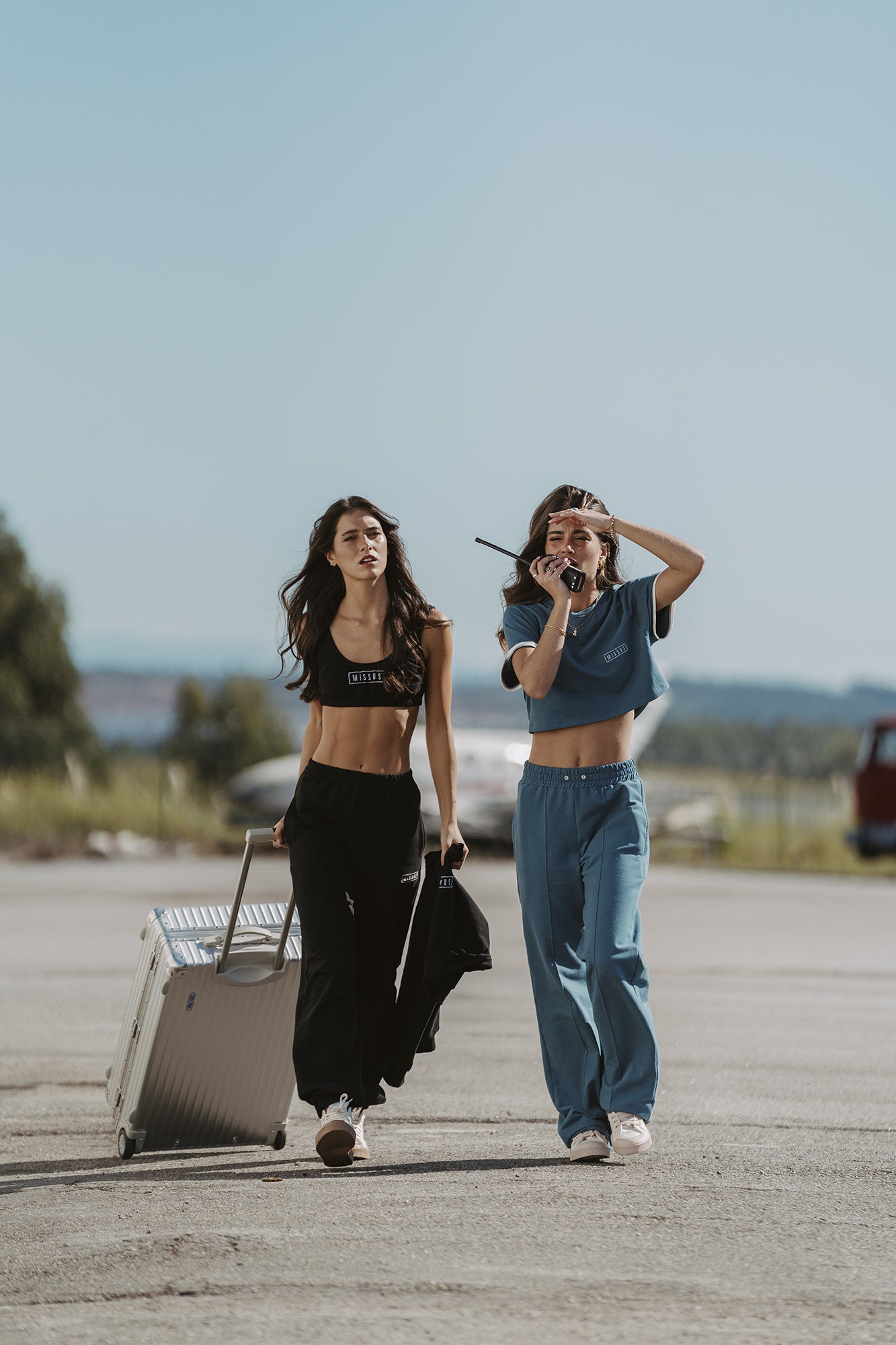 BLACK TRACKSUIT SWEATPANTS