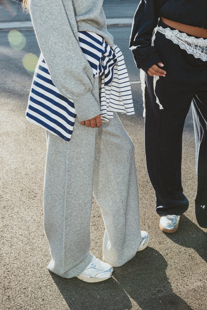 GREY KNIT LOUNGEWEAR SET