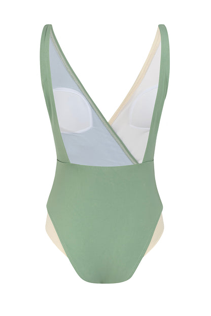 SCP SWIMSUIT S2